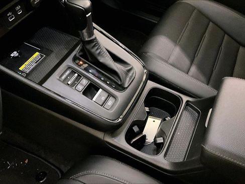 Used 2024 Honda CR-V EX-L image 16