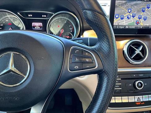 Used 2018 Mercedes-Benz GLA 250 4MATIC image 18