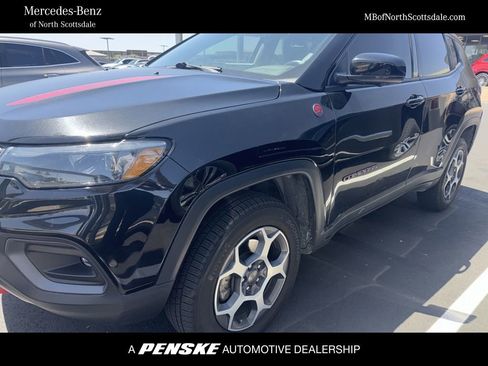 Used 2022 Jeep Compass Trailhawk w/ Trailhawk Elite Group AWD/4WD image 1