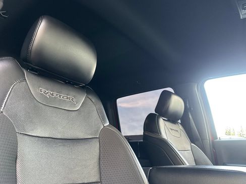 Used 2019 Ford F150 Raptor w/ Equipment Group 802A Luxury AWD/4WD image 16
