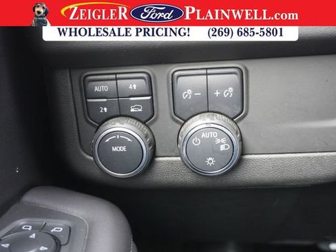 Used 2023 Chevrolet Tahoe LS image 25