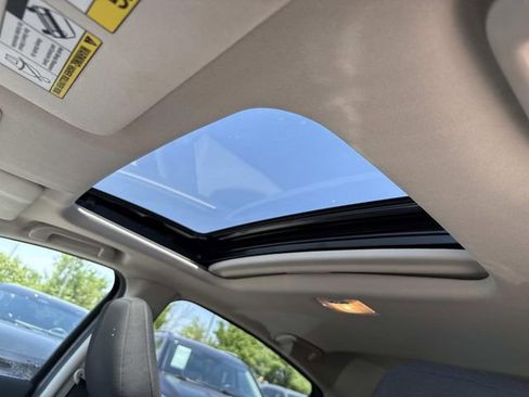 Used 2021 Honda HR-V EX image 16