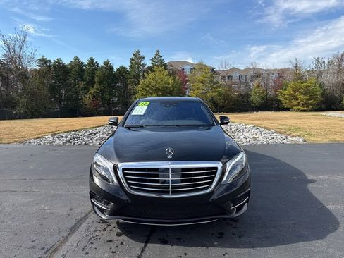 Used 2016 Mercedes-Benz S 550 Sedan image 8