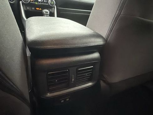 Used 2021 Toyota RAV4 XLE w/ Convenience Package image 25