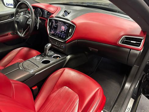 Used 2022 Maserati Ghibli Modena Q4 image 22