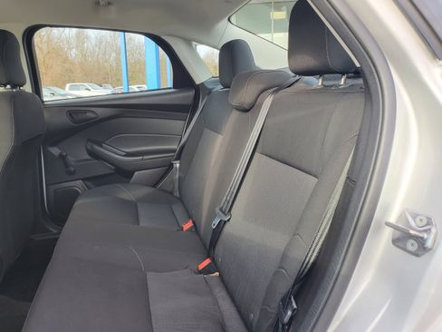 Used 2017 Ford Focus S image 24