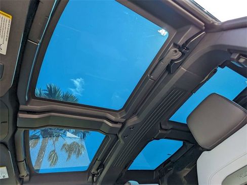 New 2024 GMC Hummer EV 2X w/ Extreme Off-Road Package image 21