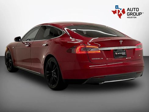 Used 2014 Tesla Model S P85 RWD image 3