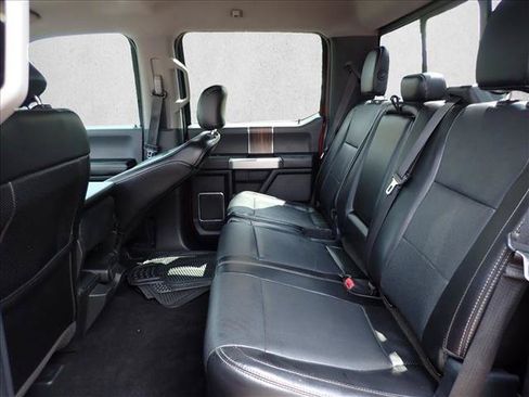 Used 2015 Ford F150 Lariat w/ FX4 Off-Road Package AWD/4WD image 8