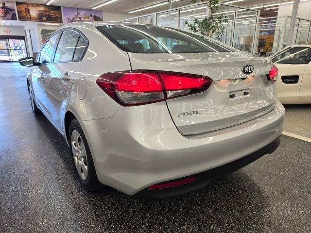 Used 2018 Kia Forte LX w/ LX Rear Camera Package FWD image 7