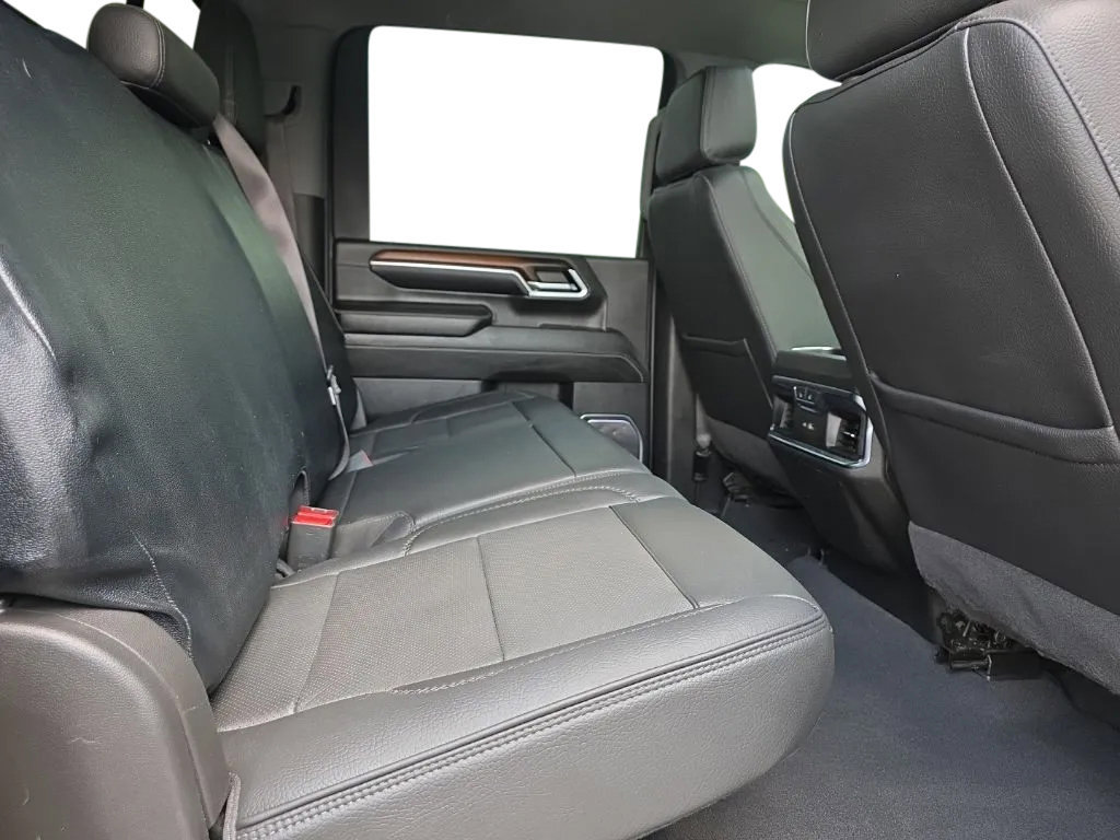 Used 2024 GMC Sierra 3500 Denali w/ Denali Reserve Package AWD/4WD image 19