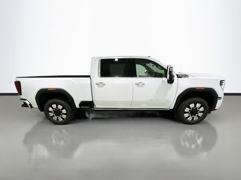 New 2026 GMC Sierra 2500 Denali w/ Denali Reserve Package AWD/4WD image 8