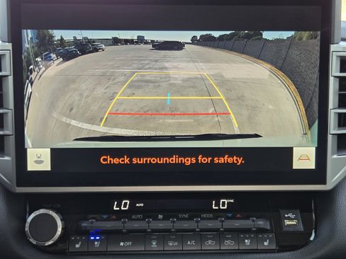 Used 2024 Toyota Tundra Limited w/ Power Package AWD/4WD image 14