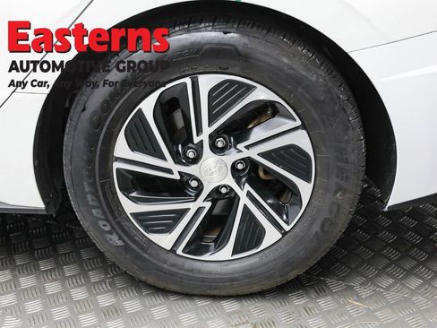 Used 2021 Hyundai Sonata Blue image 16