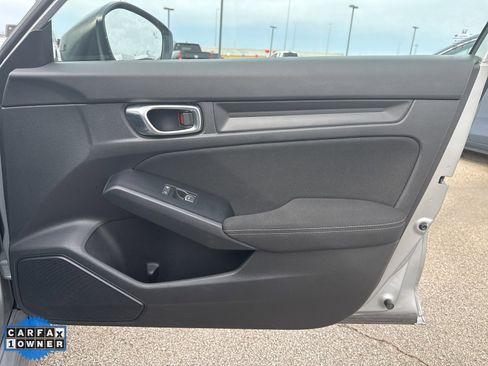 Used 2025 Honda Civic Sport image 25
