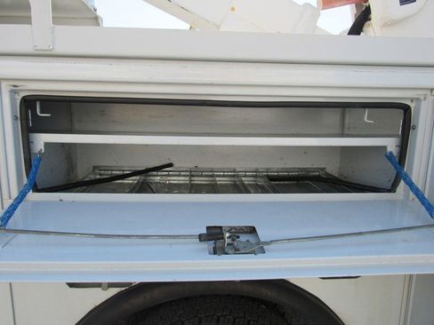 Used 2019 Ford F550 4x4 Regular Cab Super Duty image 28