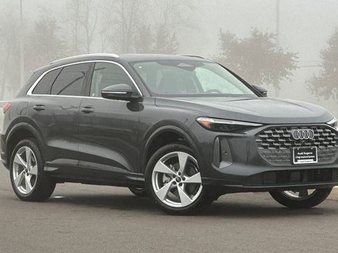 New 2025 Audi Q5 Premium Plus AWD/4WD image 1