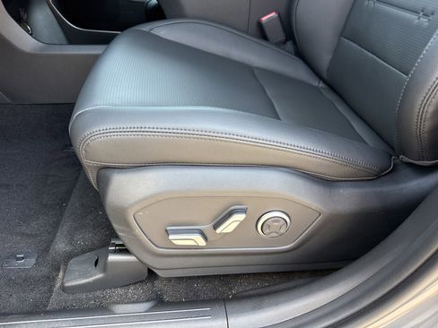 New 2026 Hyundai Santa Fe Limited FWD image 11