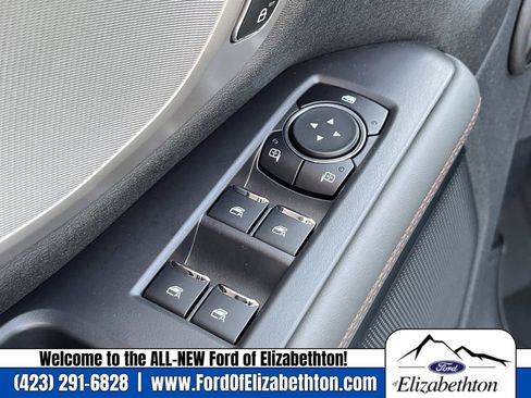 New 2025 Ford Expedition Max Active image 23