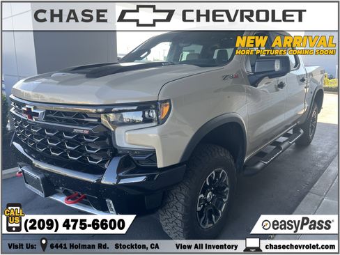 Used 2023 Chevrolet Silverado 1500 ZR2 w/ Technology Package AWD/4WD image 1