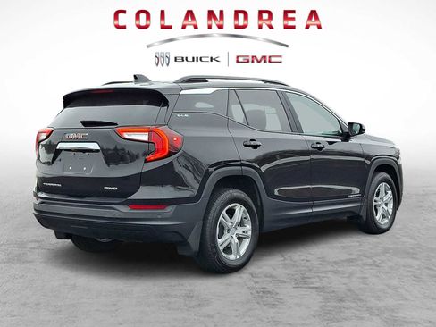 Used 2023 GMC Terrain SLE w/ Driver Convenience Package image 6