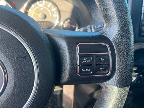 Used 2014 Jeep Wrangler Unlimited Sport image 39