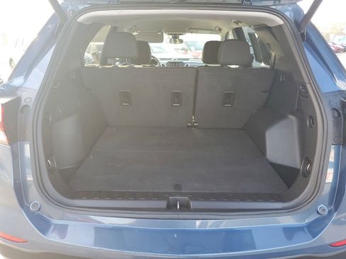 Used 2024 Chevrolet Equinox LT image 9