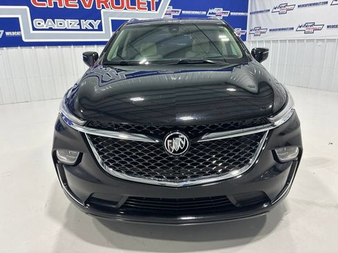 Used 2023 Buick Enclave Avenir w/ Avenir Technology Package FWD image 11