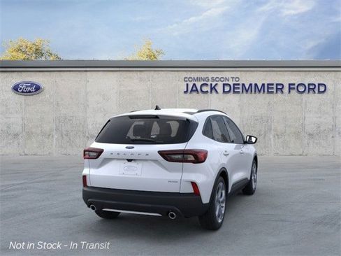 New 2025 Ford Escape ST-Line w/ Tech Pack #1 AWD/4WD image 8