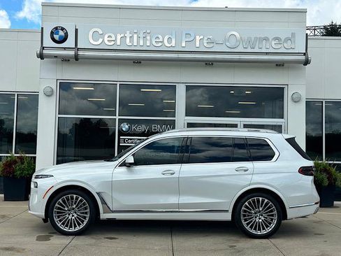 Used 2026 BMW X7 xDrive40i w/ Executive Package AWD/4WD image 6