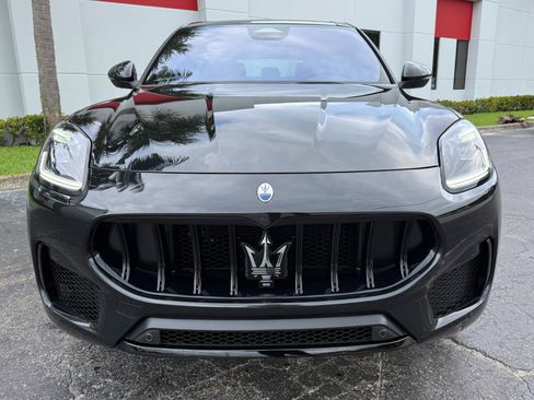 Used 2025 Maserati Grecale Modena AWD/4WD image 11