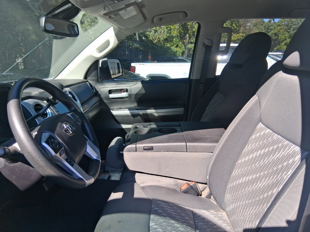 Used 2021 Toyota Tundra SR5 RWD image 9