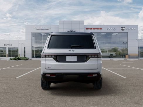 New 2026 Jeep Grand Wagoneer 4WD image 7