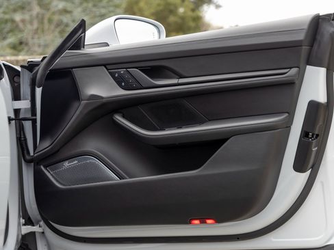 Certified 2022 Porsche Taycan Turbo image 49