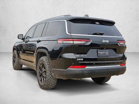 Used 2022 Jeep Grand Cherokee L Limited image 4