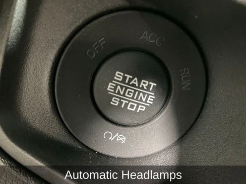 Certified 2025 Jeep Wrangler Willys image 24