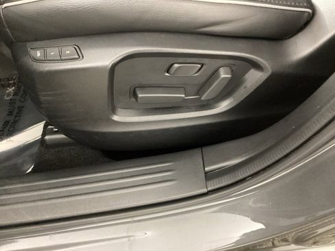 Used 2025 MAZDA CX-5 AWD 2.5 S w/ Preferred Package image 16