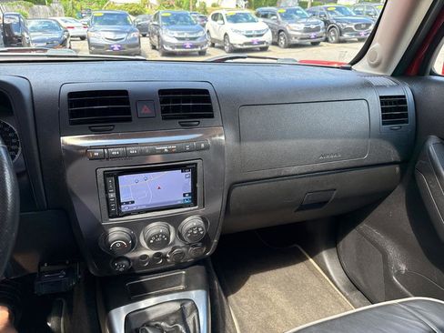 Used 2008 HUMMER H3 Alpha image 22