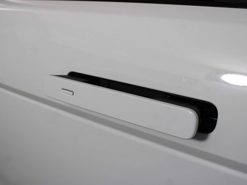 Used 2023 Land Rover Range Rover Evoque S image 40