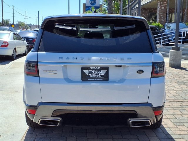 Used 2018 Land Rover Range Rover Sport HSE AWD/4WD image 5