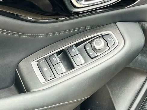 Used 2024 Subaru Outback Touring w/ Popular Package #2 image 18