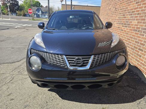 Used 2014 Nissan Juke SV AWD/4WD image 12