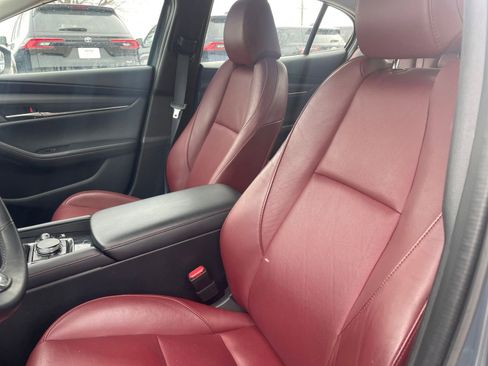 Used 2025 MAZDA MAZDA3 s image 37