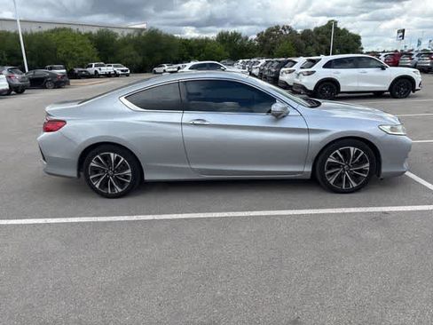 Used 2017 Honda Accord EX-L image 6