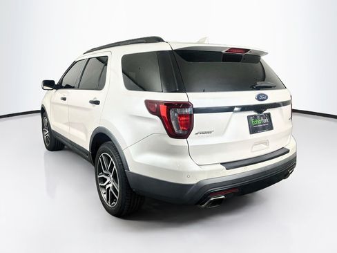 Used 2017 Ford Explorer Sport AWD/4WD image 5