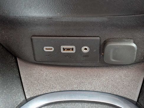 Used 2021 Chevrolet Malibu LT FWD image 22