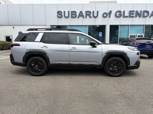 Certified 2026 Subaru Outback Limited AWD/4WD image 4