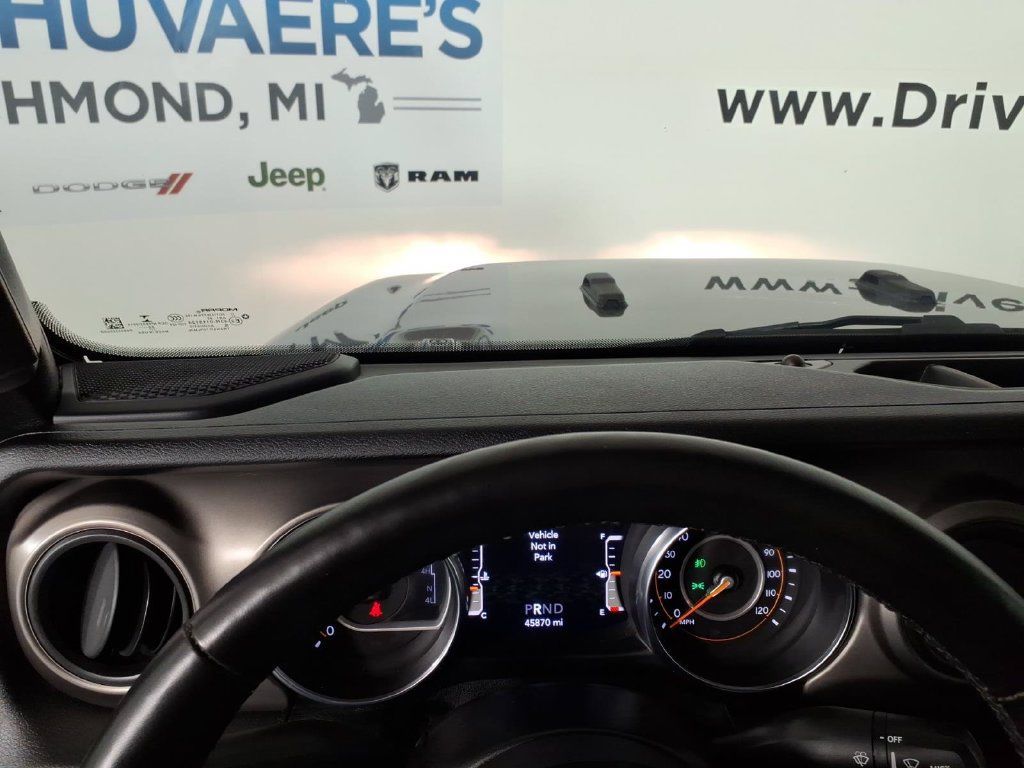 Used 2020 Jeep Gladiator Sport w/ Quick Order Package 24S AWD/4WD image 27