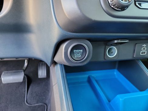 New 2025 Ford Maverick XLT w/ XLT Luxury Package image 18