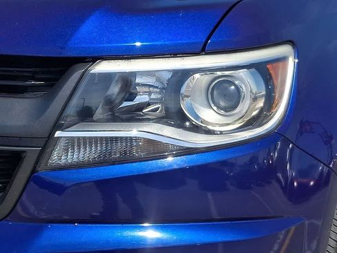 Used 2017 Chevrolet Colorado Z71 RWD image 8